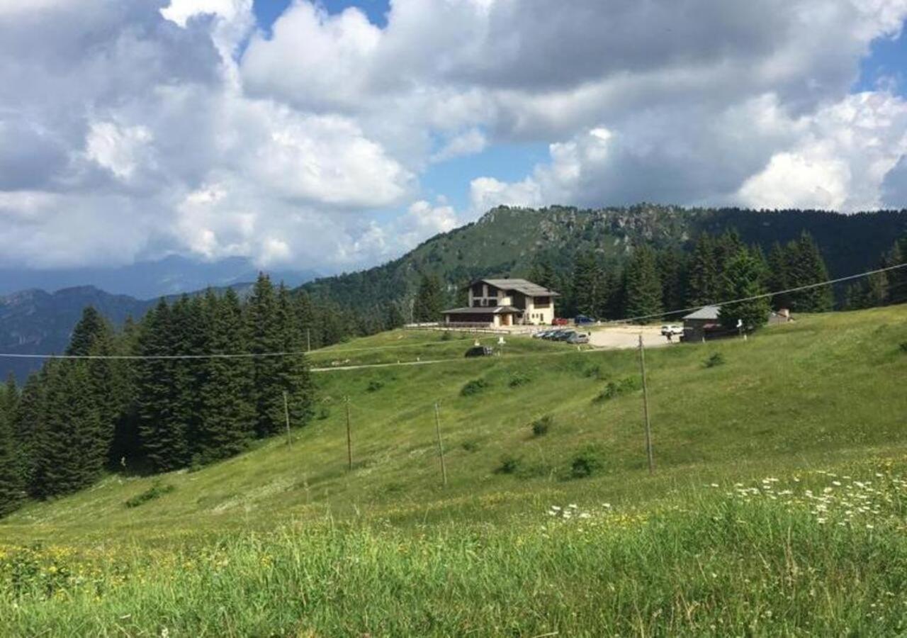 Rifugio Garibaldi 레드로 외부 사진